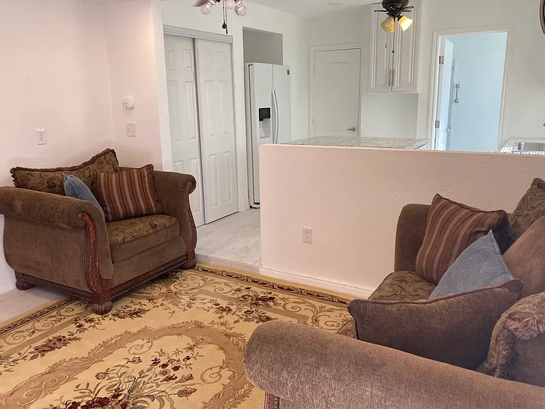 1830 Mentone Blvd — Photo 6