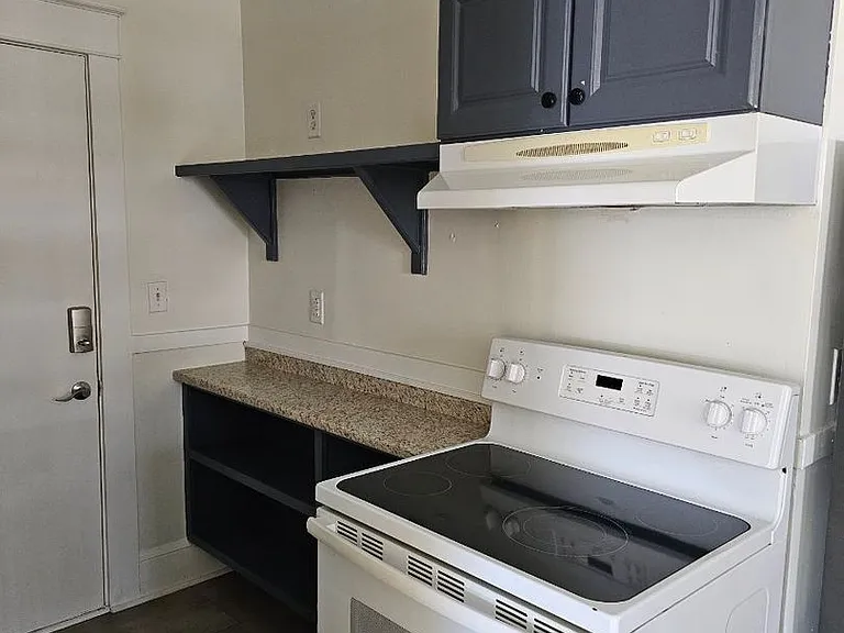 119 Main St — Photo 3