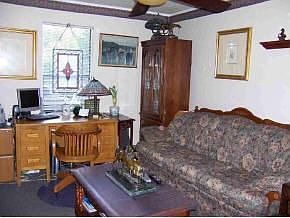 2nd image of 252 Riverview Cir