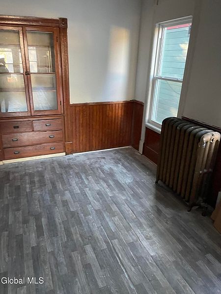 3rd image of 161 5th Avenue