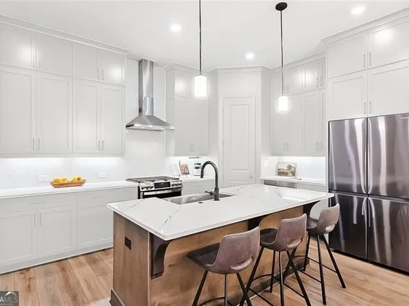 418 Townly Ct, Alpharetta, GA 30009