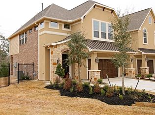 10 Herons Flight Pl, The Woodlands, TX 77389