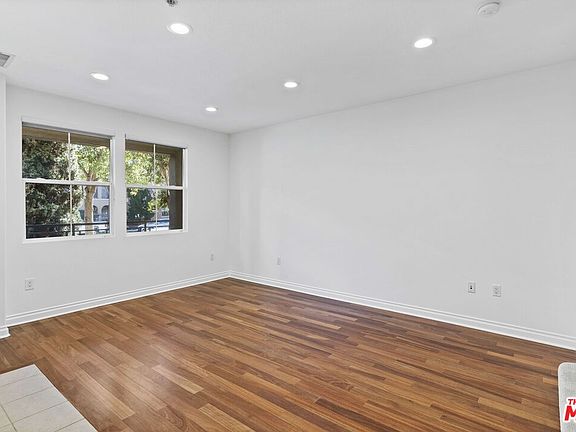 5th image of 13075 Pacific Promenade APT 107