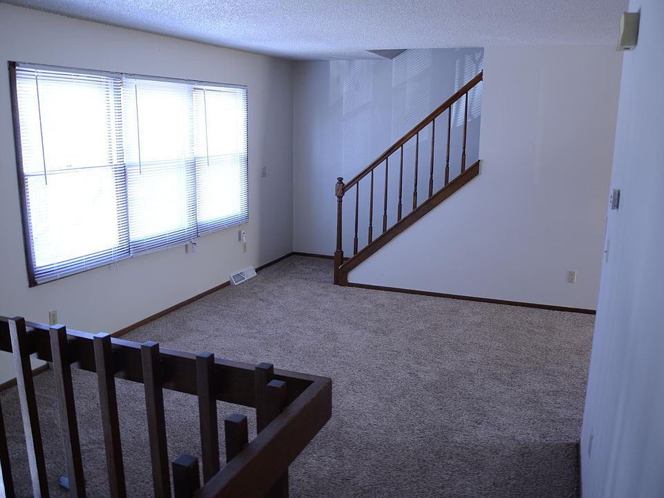 2nd image of 908 N Governor St