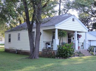 2759 W Elm St, Springfield, MO 65802