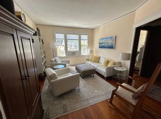 274 Poplar St FLOOR 3, Roslindale, MA 02131