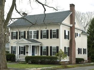 249 Crescent St, Northampton, MA 01060