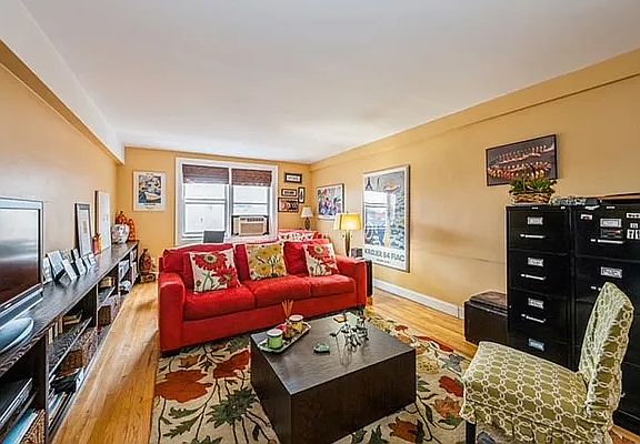 3rd image of 72-10 112th St #3D