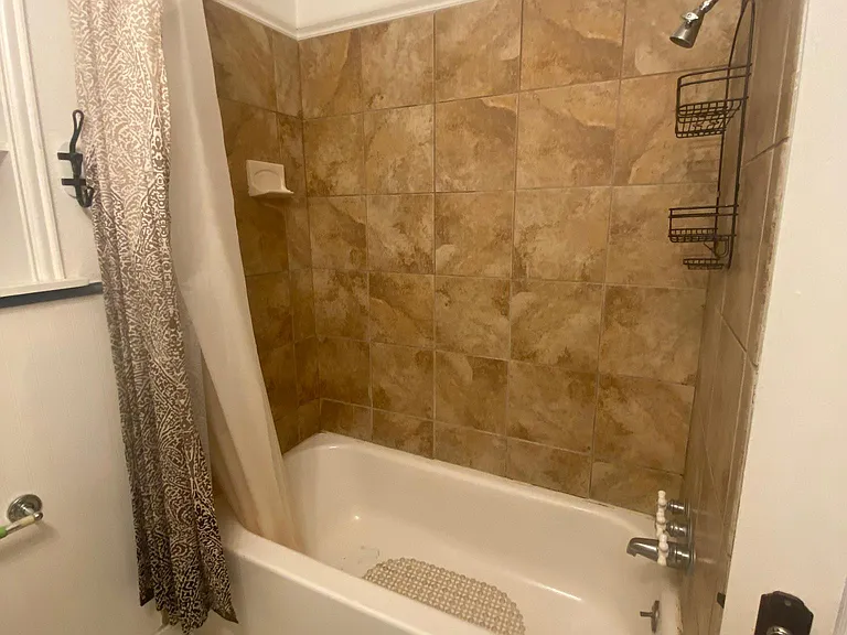 805 Roosevelt St — Photo 17