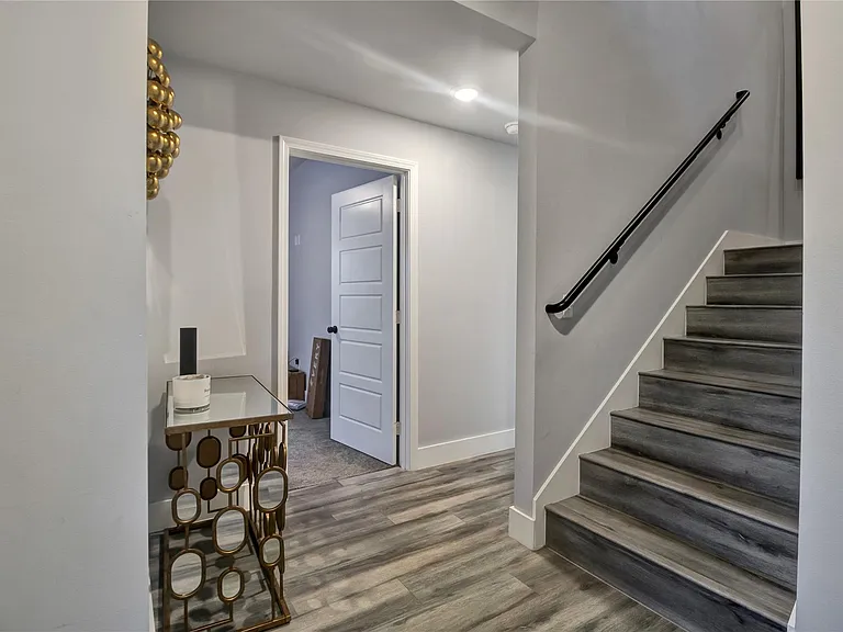 811 Paul Quinn St — Photo 8