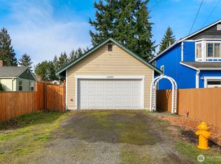 10433 2nd Ave SW, Seattle, WA 98146