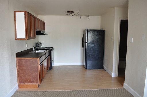 3rd image of 1710 Coal Pl SE APT 6
