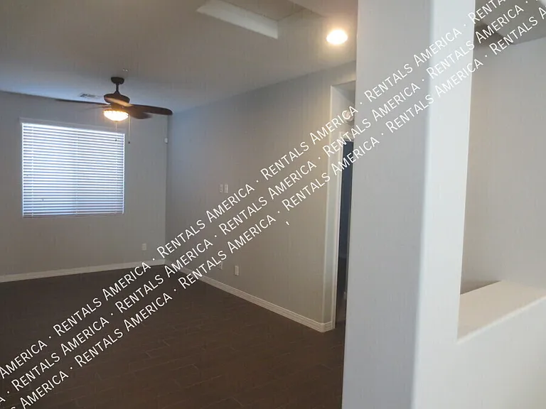 3636 E Lodgepole Dr — Photo 17