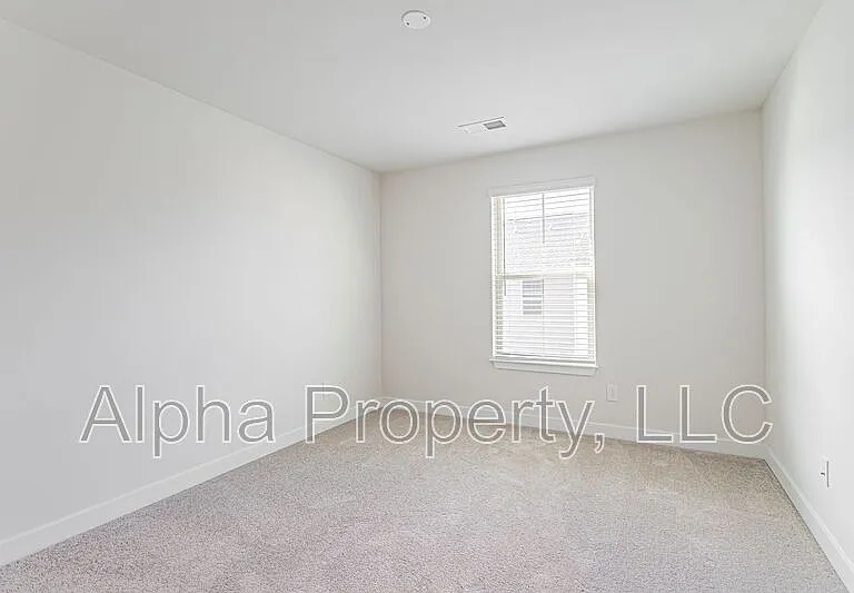 130 Eagle Wood Dr — Photo 18