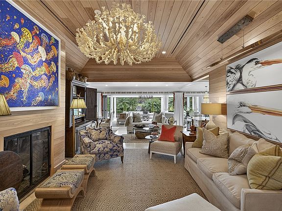 5th image of 140 Island Creek Dr