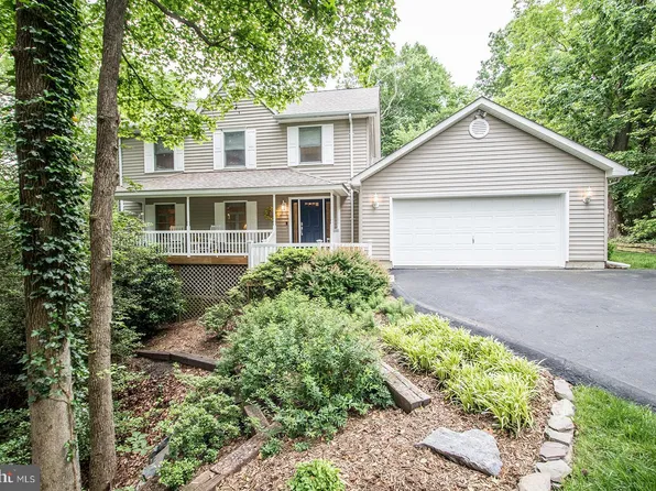 23194 Dillow Ct, Lexington Park, MD 20653