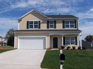 205 Carson Woods Dr, Burlington, NC 27215