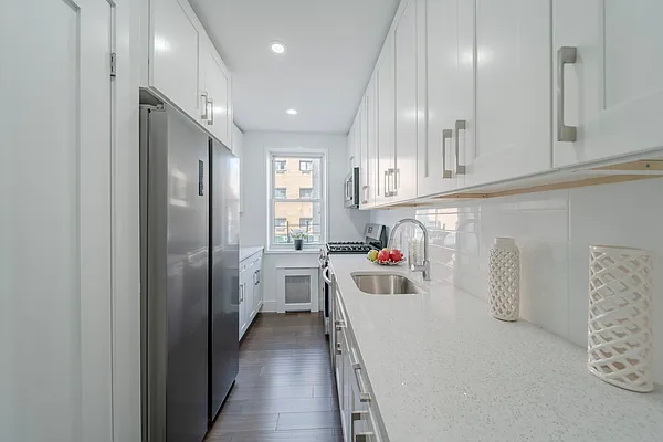 Sold by Compass | media 4