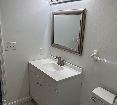 5th image of 7857 Betsy Ross Cir
