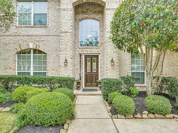 4th image of 24511 Pelican Hill Dr