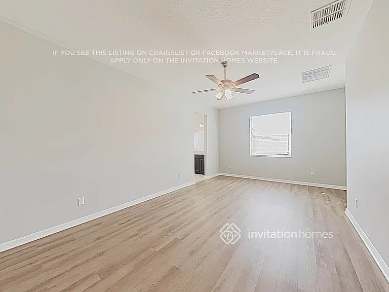 1504 Pine Marsh Loop — Photo 12