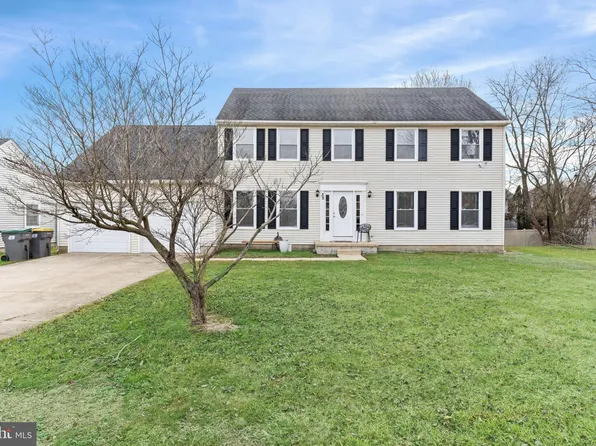 35 Sumac Ct, Newark, DE 19702