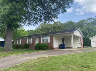 418 Lewis Ave, Henderson, TN 38340