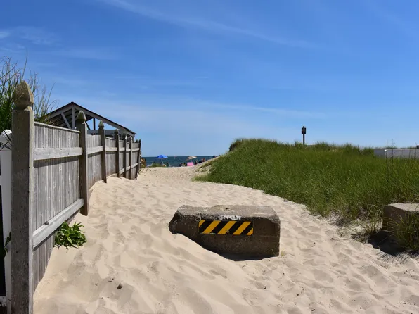 465 Lower County Road SW #10 B, Dennis Port, MA 02639