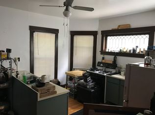 614 W Springfield Ave, Champaign, IL 61820