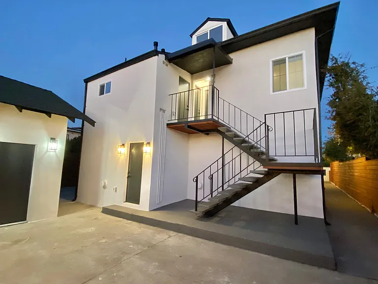THE PROPERTY WAS DESIGNED BY A LOCAL ARCHITECT