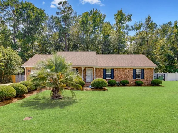 1823 Palomino Cir, Sumter, SC 29154