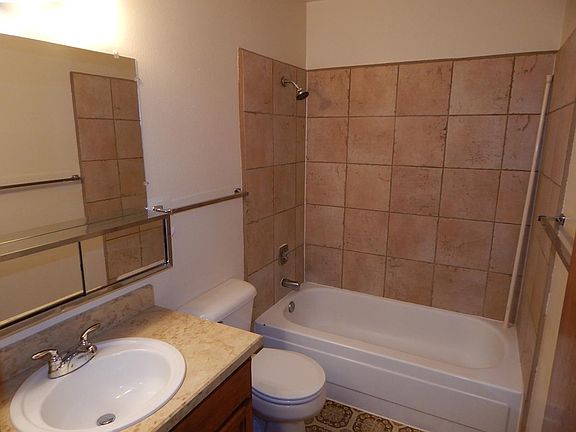 5th image of 2736 Galisteo Ct