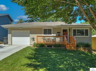 9210 Ames Ave, Omaha, NE 68134