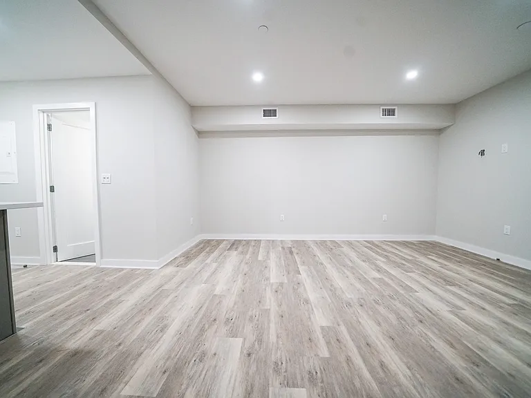 10 Blackwood St #G06 — Photo 9