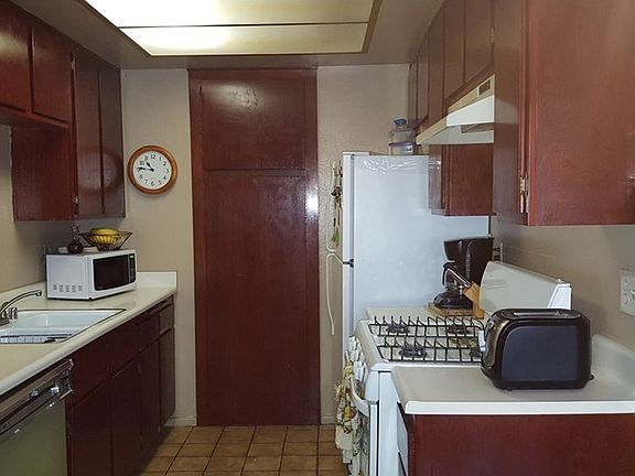 4th image of 1429 Forest Glen Dr APT 156