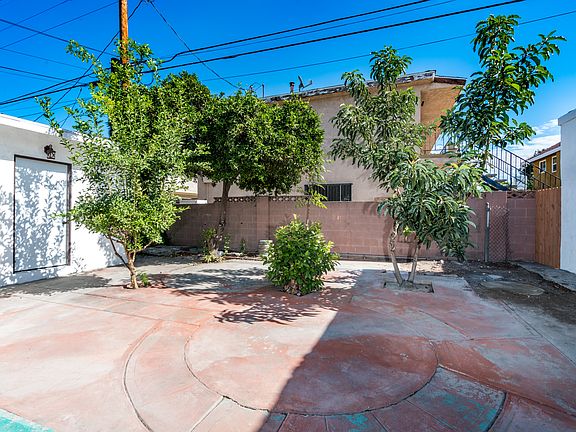 3rd image of 8138 Evergreen Ave