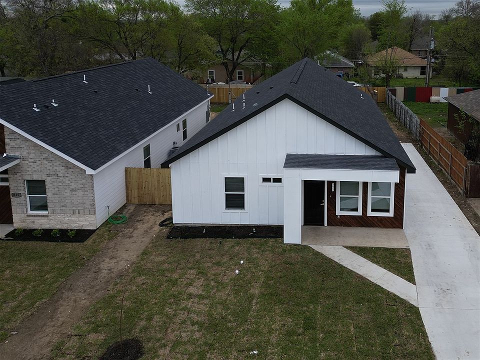 1st image of 2422 Frank Henderson Jr Dr