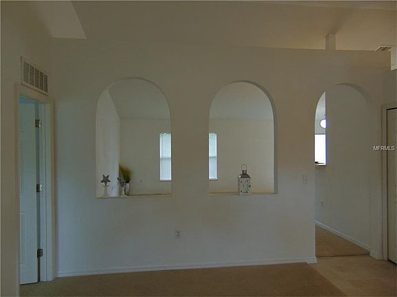 2nd image of 2277 Villa Green Ave
