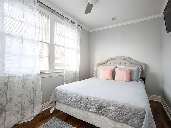 4th image of 4321-23 Touro St