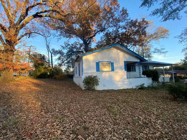 220 N James Ave, McComb, MS 39648