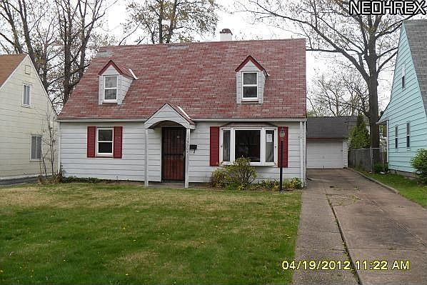 1st image of 19205 Cherrywood Ln