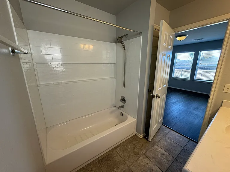 18637 Vivo Dr — Photo 8