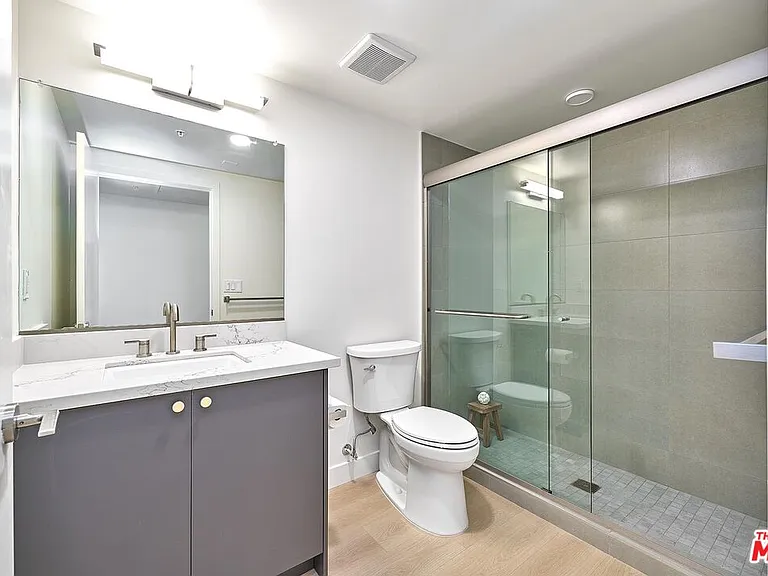 510 S Oxford Ave #310 — Photo 44