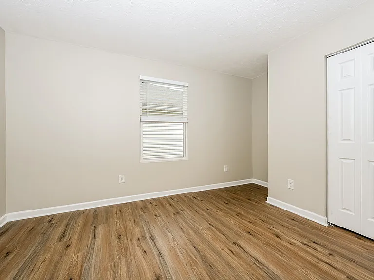 711 Elderberry Way — Photo 13
