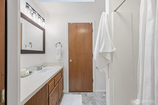 1386 Lahti Dr — Photo 16
