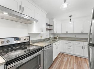 5 Elm St APT 1, Acton, MA 01720