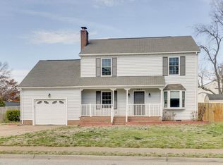 201 Woodburn Dr, Hampton, VA 23664