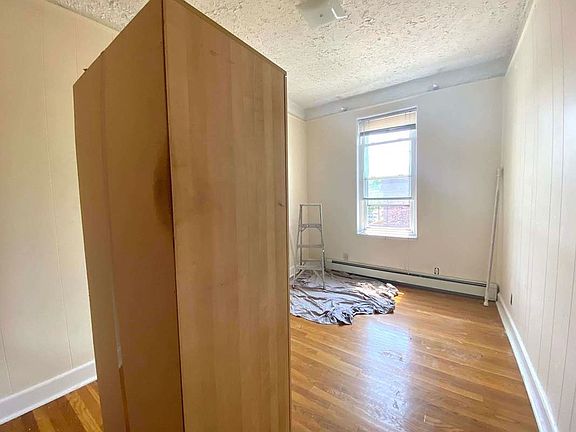 3rd image of 45-17 28th Ave #2F