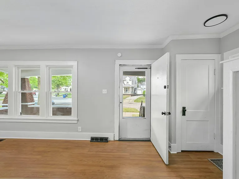 1329 Shenandoah Rd — Photo 18