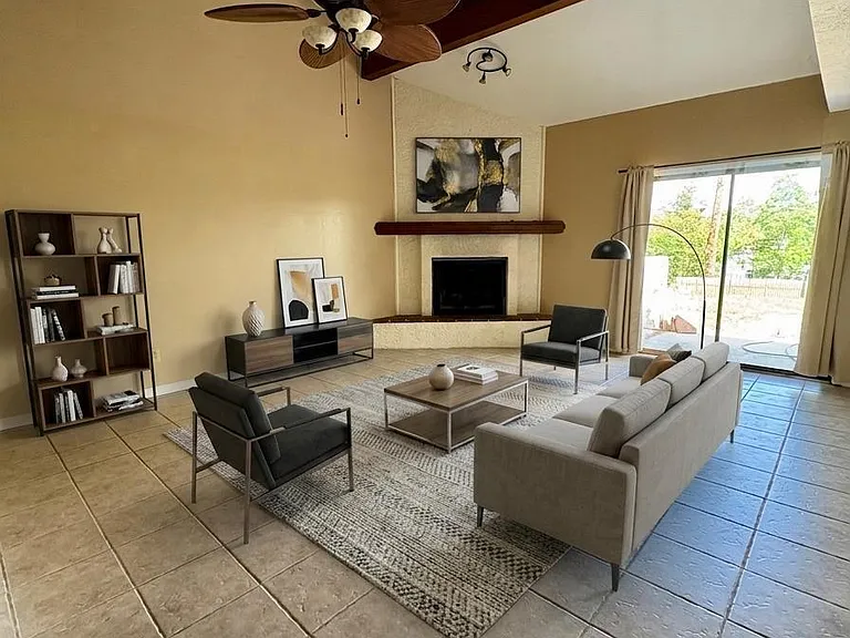 7513 Yellow Bluff Rd #2-B — Photo 2
